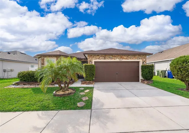 Photo 2 of Single family home for sale at 6283 Red Herring Dr, Winter Haven, FL 33881 | MLS# S5158420 | Listing updated on 2026-09-29
