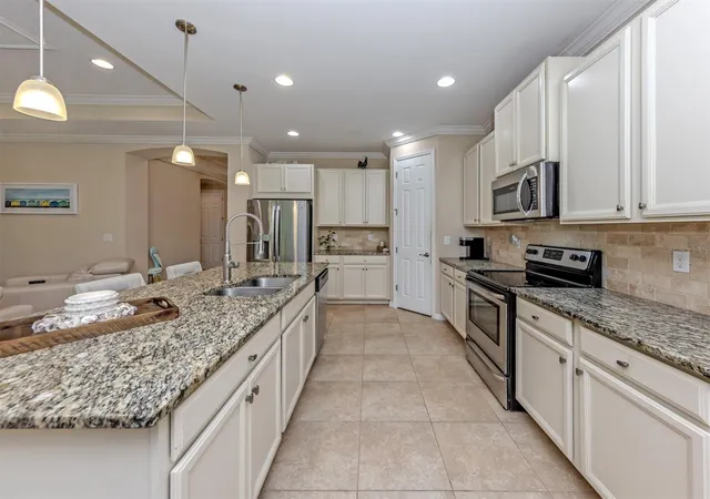 Photo 4 of Single family home for sale at 11666 Parrotfish St, Venice, FL 34292 | MLS# N6145961 | Listing updated on 2026-10-20