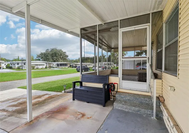 Photo 4 of Manufactured home for sale at 411 Palo Verde Dr, Leesburg, FL 34748 | MLS# G5118362 | Listing updated on 2026-10-10