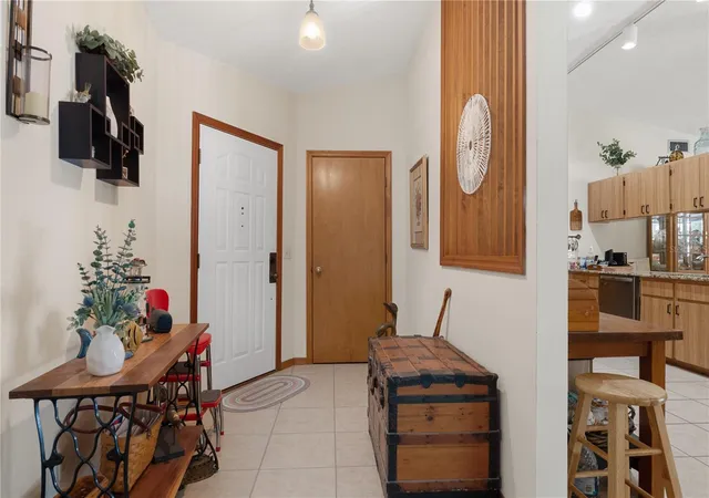 Photo 4 of Sale Pending at 915 Stetson Ter, Inverness, FL 34450 | MLS# W7889891 | Listing updated on 2026-10-04