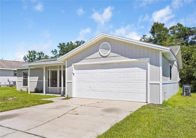 Photo 3 of Single family home for sale at 546 Fort Smith Blvd, Deltona, FL 32738 | MLS# O6445362 | Listing updated on 2026-10-06