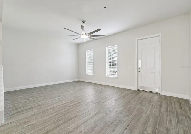 Photo 4 of Townhouse for sale at 319 Celebration Blvd, Kissimmee, FL 34747 | MLS# O6445364 | Listing updated on 2026-10-06