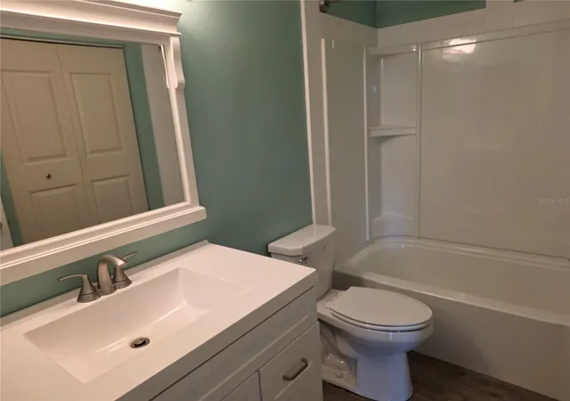 Photo 4 of Condo for sale at 2400 Feather Sound Dr #226, Clearwater, FL 33762 | MLS# TB8552819 | Listing updated on 2026-09-30