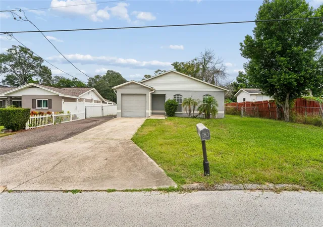 Single family home for sale at 8405 N 37th Street, TAMPA, FL 33604 | MLS# TB8552820