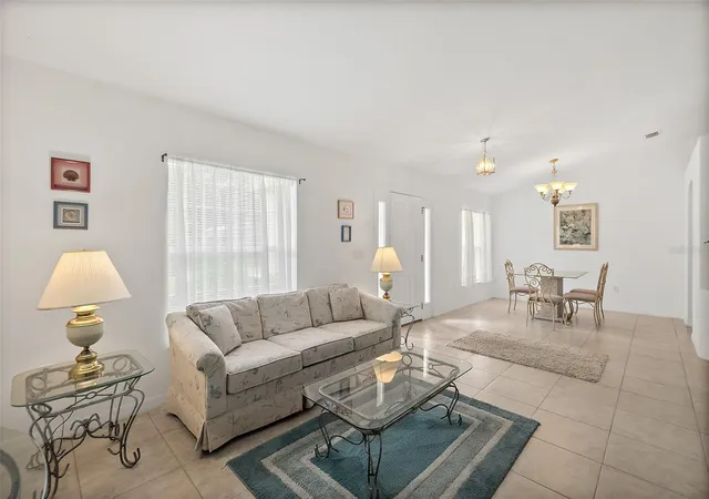 Photo 3 of Single family home for sale at 3 Pine Bud Pl, Palm Coast, FL 32164 | MLS# FC321746 | Listing updated on 2026-10-27