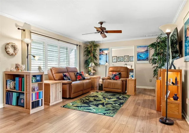 Photo 4 of Single family home for sale at 1843 Pasadena Dr, Dunedin, FL 34698 | MLS# TB8552829 | Listing updated on 2026-09-29