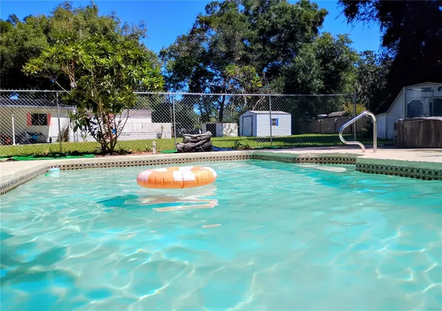 Photo 1 of Manufactured home for sale at 17396 SE 66th Place, Ocklawaha, FL 32179 | MLS# O6445373 | Listing updated on 2026-10-02