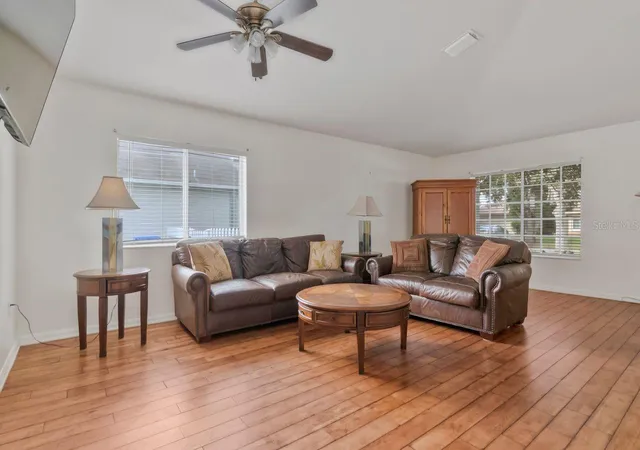 Photo 3 of Single family home for sale at 2725 Buckhorn Preserve Blvd, Valrico, FL 33596 | MLS# O6445374 | Listing updated on 2026-10-01