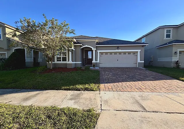 Photo 2 of Single family home for sale at 2121 Avian Loop, Kissimmee, FL 34741 | MLS# O6445376 | Listing updated on 2026-10-28