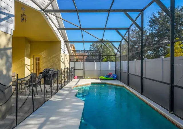 Photo 2 of Single family home for sale at 16028 Magnolia Hl St, Clermont, FL 34714 | MLS# O6445378 | Listing updated on 2026-09-29