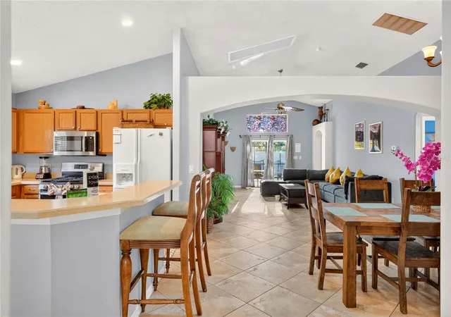 Photo 3 of Single family home for sale at 16028 Magnolia Hl St, Clermont, FL 34714 | MLS# O6445378 | Listing updated on 2026-09-29
