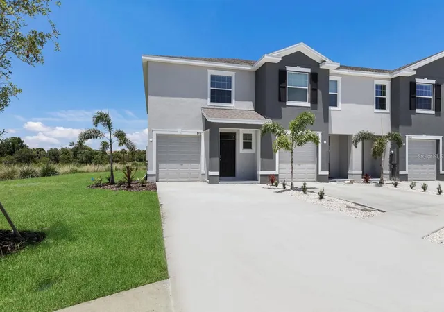Photo 1 of Townhouse for sale at 8916 Milestone Dr, Sarasota, FL 34238 | MLS# A4707697 | Listing updated on 2026-09-30