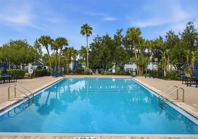 Photo 3 of Condo for sale at 4828 Conway Rd #121, Orlando, FL 32812 | MLS# O6445381 | Listing updated on 2026-10-03