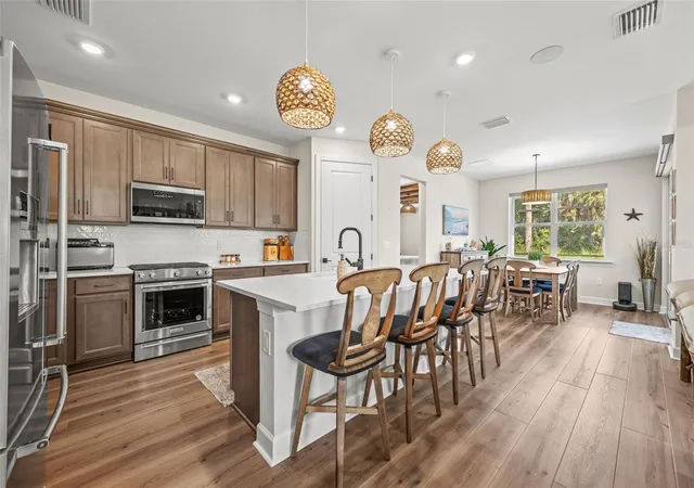 Photo 4 of Single family home for sale at 7629 Paradise Tree Dr, North Fort Myers, FL 33917 | MLS# C7531311 | Listing updated on 2026-10-08