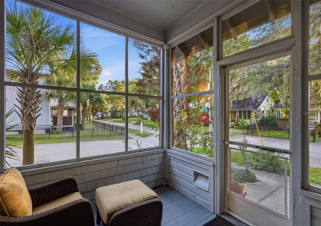 Photo 2 of Single family home for sale at 235 N San Souci Ave, De Land, FL 32720 | MLS# V4951547 | Listing updated on 2026-10-08