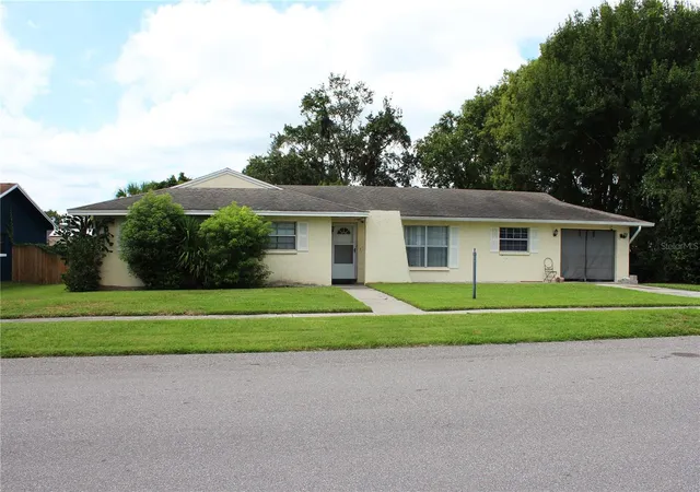 Photo 1 of Single family home for sale at 6123 Christina Dr E, Lakeland, FL 33813 | MLS# L4965401 | Listing updated on 2026-09-29