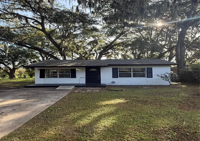 Photo 1 of Single family home for sale at 2513 Orange Ave, Sanford, FL 32773 | MLS# V4951548 | Listing updated on 2026-09-29