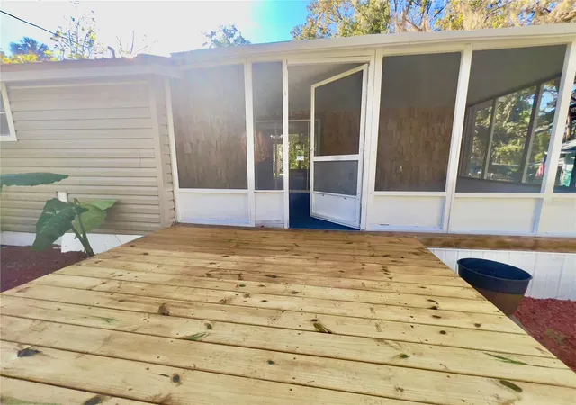 Photo 2 of Single family home for sale at 12 61st Street, Yankeetown, FL 34498 | MLS# TB8552847 | Listing updated on 2026-10-02
