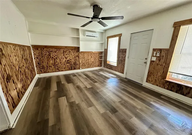 Photo 3 of Single family home for sale at 12 61st Street, Yankeetown, FL 34498 | MLS# TB8552847 | Listing updated on 2026-10-02