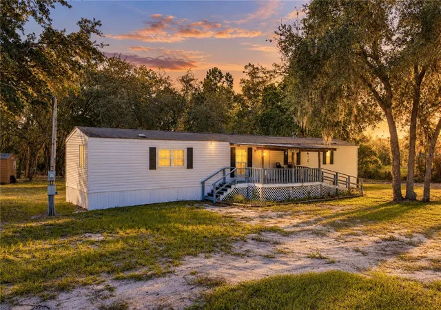 Manufactured home for sale at 10898 NE 220th Street, FORT MC COY, FL 32134 | MLS# TB8552848