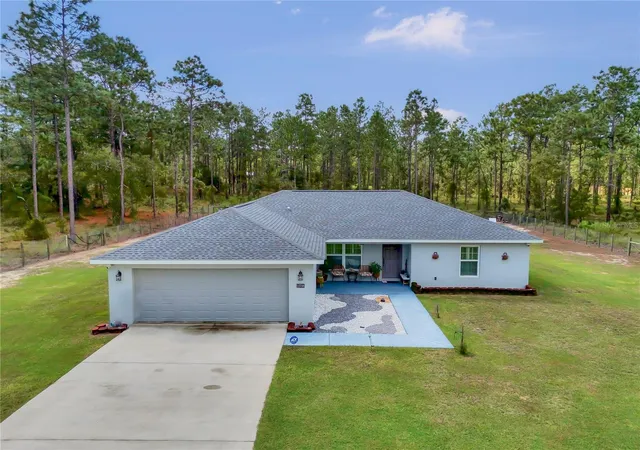 Photo 3 of Single family home for sale at 23708 NW Amberjack Ave, Dunnellon, FL 34431 | MLS# S5158426 | Listing updated on 2026-10-08