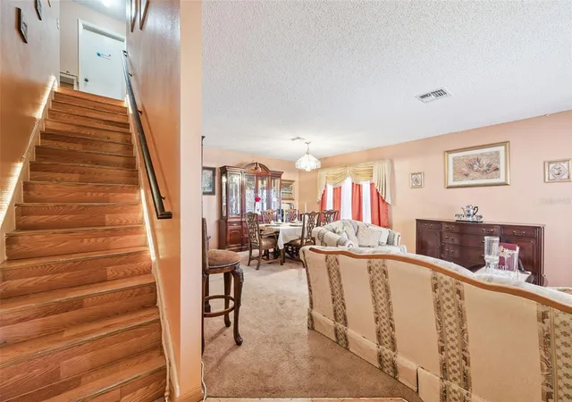 Photo 4 of Single family home for sale at 1134 Kempton Chase Pkwy, Orlando, FL 32837 | MLS# O6445394 | Listing updated on 2026-09-30