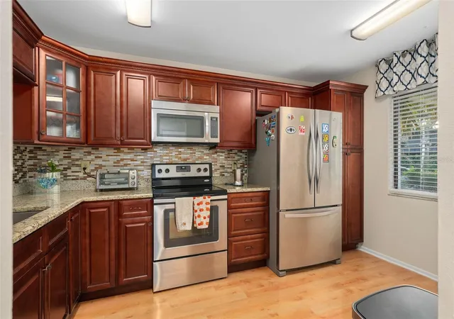 Photo 3 of Condo for sale at 188 Sandlewood #1, Winter Park, FL 32789 | MLS# O6445407 | Listing updated on 2026-10-07