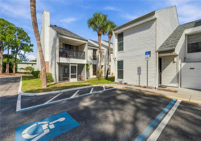 Photo 3 of Condo for sale at 738 Haven Pl, Tarpon Springs, FL 34689 | MLS# TB8552870 | Listing updated on 2026-10-07