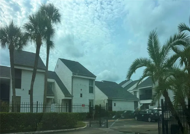 Photo 2 of Condo for sale at 738 Haven Pl, Tarpon Springs, FL 34689 | MLS# TB8552870 | Listing updated on 2026-10-07