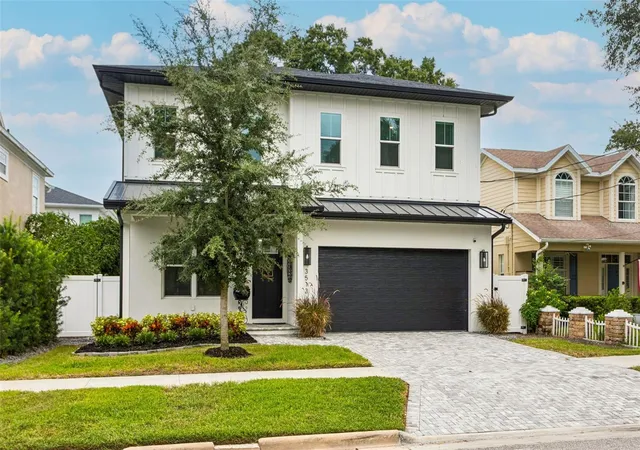 Photo 2 of Single family home for sale at 3513 W Tacon St, Tampa, FL 33629 | MLS# TB8552873 | Listing updated on 2026-10-07