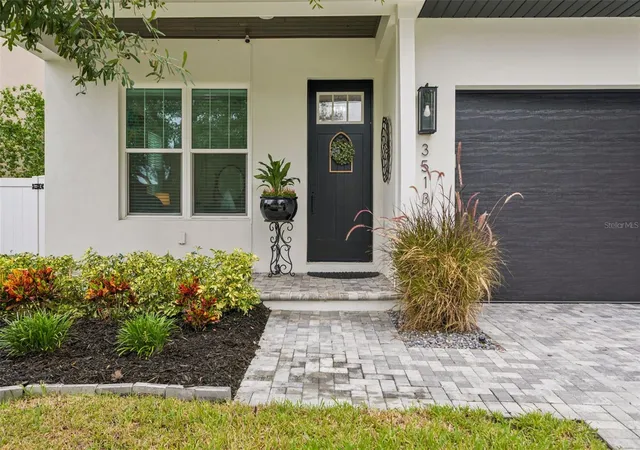 Photo 4 of Single family home for sale at 3513 W Tacon St, Tampa, FL 33629 | MLS# TB8552873 | Listing updated on 2026-10-07