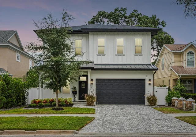 Photo 3 of Single family home for sale at 3513 W Tacon St, Tampa, FL 33629 | MLS# TB8552873 | Listing updated on 2026-10-07