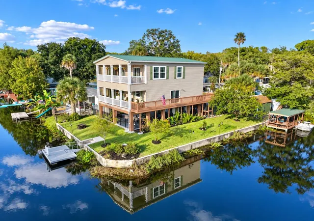 Single family home for sale at 7247 Arbordale Dr, WEEKI WACHEE, FL 34607 | MLS# TB8552874