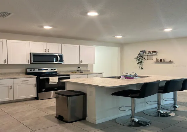 Photo 2 of Single family home for sale at 1560 Gladewater Rd, Kissimmee, FL 34744 | MLS# S5158436 | Listing updated on 2026-10-06