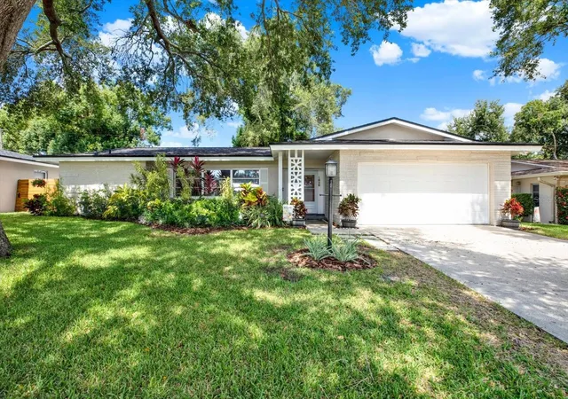 Photo 1 of Sale Pending at 1820 Northwood Dr, Clearwater, FL 33764 | MLS# TB8552880 | Listing updated on 2026-10-02