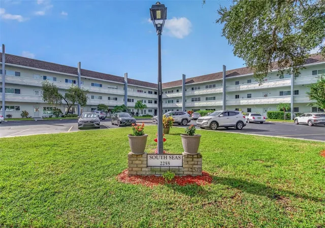 Condo for sale at 2255 Philippine Dr #41, CLEARWATER, FL 33763 | MLS# TB8552883