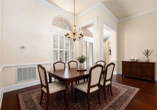 Photo 4 of Single family home for sale at 11727 Delwick Dr, Windermere, FL 34786 | MLS# O6445423 | Listing updated on 2026-10-23
