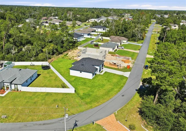 Photo 4 of Single family home for sale at 2378 SW 156th Loop, Ocala, FL 34473 | MLS# O6445424 | Listing updated on 2026-10-10