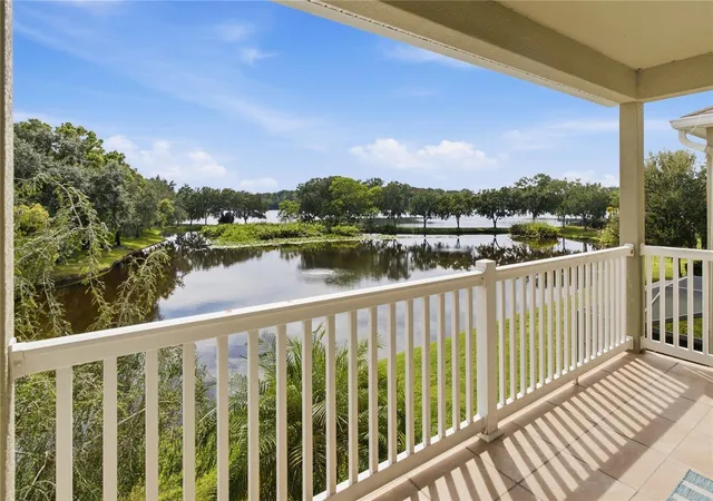 Townhouse for sale at 11722 Casa Lago Ln, TAMPA, FL 33626 | MLS# TB8552890