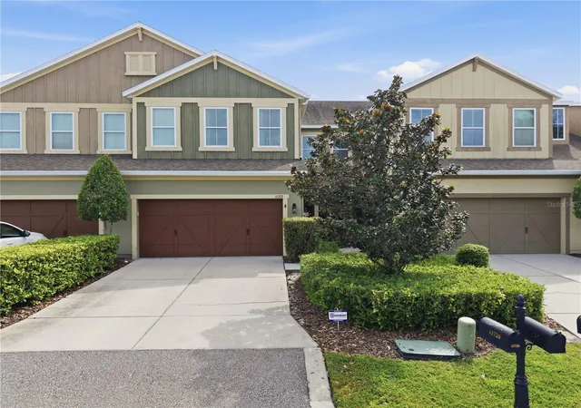 Photo 3 of Townhouse for sale at 11722 Casa Lago Ln, Tampa, FL 33626 | MLS# TB8552890 | Listing updated on 2026-10-01