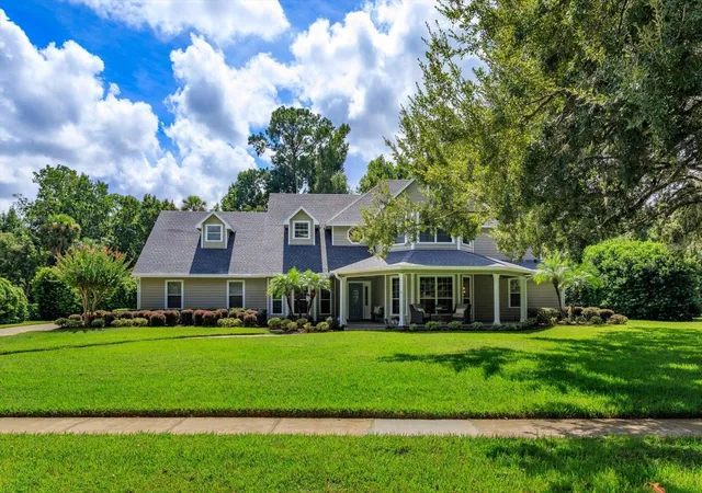 Photo 2 of Single family home for sale at 872 Sweetwater Is Cir, Longwood, FL 32779 | MLS# O6445430 | Listing updated on 2026-10-08