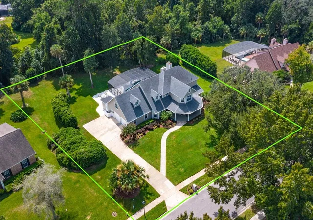 Photo 3 of Single family home for sale at 872 Sweetwater Is Cir, Longwood, FL 32779 | MLS# O6445430 | Listing updated on 2026-10-08