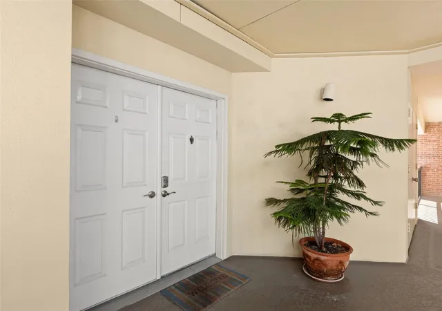 Photo 2 of Condo for sale at 1000 S Harbour Is Blvd #2404, Tampa, FL 33602 | MLS# TB8552896 | Listing updated on 2026-10-02
