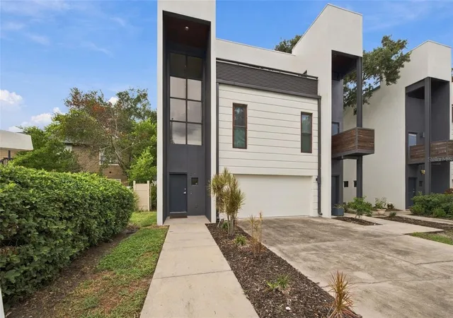 Townhouse for sale at 213 S Moody Ave #1, TAMPA, FL 33609 | MLS# TB8552897
