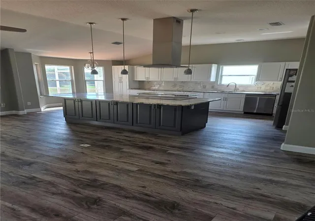 Photo 3 of Single family home for sale at 3512 Sterling St, The Villages, FL 32162 | MLS# G5118370 | Listing updated on 2026-10-01