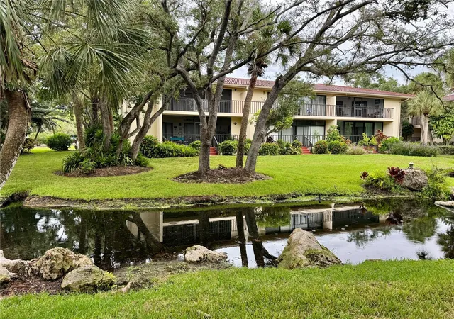 Photo 3 of Condo for sale at 3450 Wood Owl Cir #284, Bradenton, FL 34210 | MLS# A4707713 | Listing updated on 2026-10-06