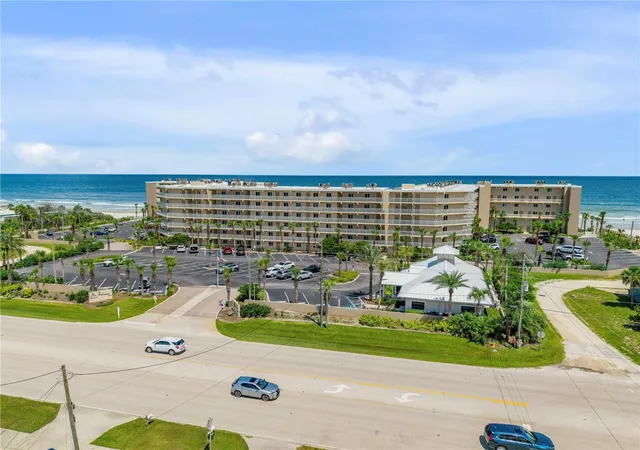 Photo 4 of Condo for sale at 2401 S Atlantic Ave #D305, New Smyrna Beach, FL 32169 | MLS# NS1089371 | Listing updated on 2026-10-09