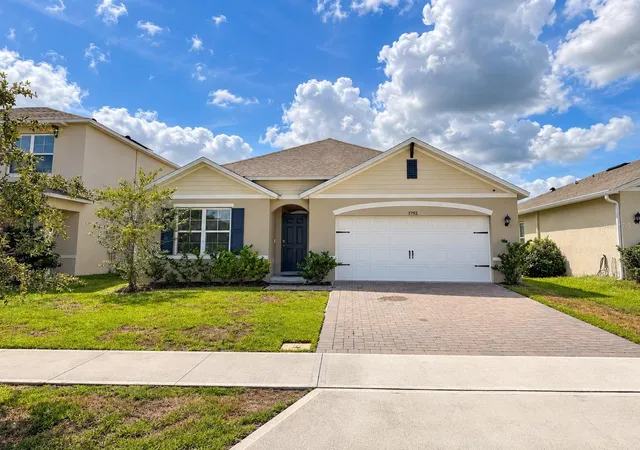 Photo 1 of Single family home for sale at 5792 Arboretum St, Saint Cloud, FL 34771 | MLS# S5158443 | Listing updated on 2026-09-30