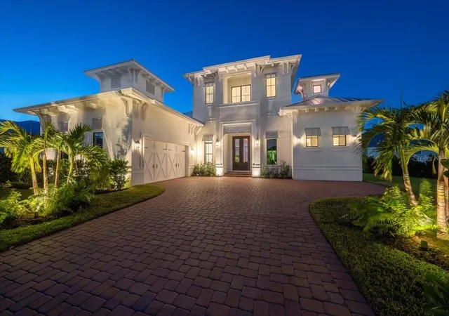Photo 1 of Single family home for sale at 1918 4th Street E, Palmetto, FL 34221 | MLS# TB8552909 | Listing updated on 2026-10-01