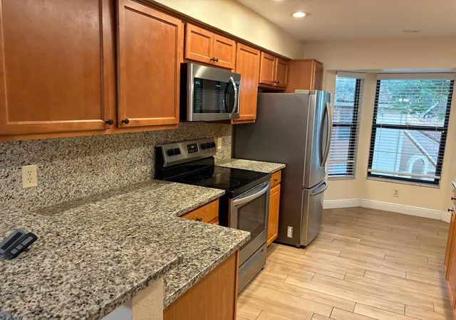 Photo 4 of Condo for sale at 7471 Sugar Bnd Dr #7471, Orlando, FL 32819 | MLS# O6445455 | Listing updated on 2026-10-02